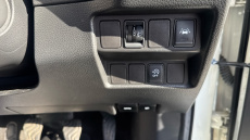 Nissan Qashqai 1.2 DiG-T N-Connecta 5dr Petrol Hatchback